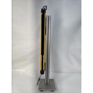 OMRON F3SG-4RA0510-30-L LIGHT SAFETY CURTAIN BEAM SENSOR Type 4 w/ FLOOR STAND